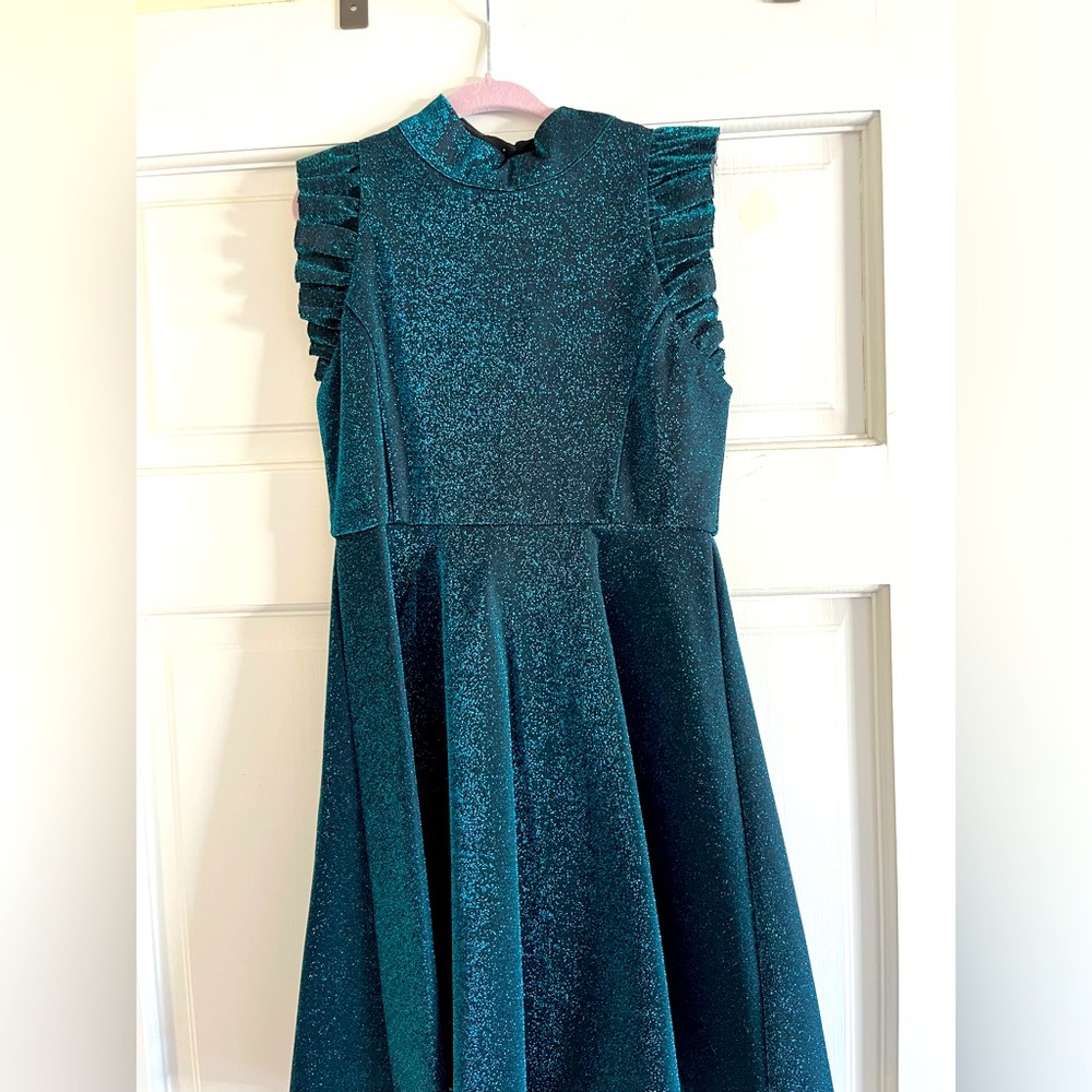 Ava & Yelly size 7 dark green dress